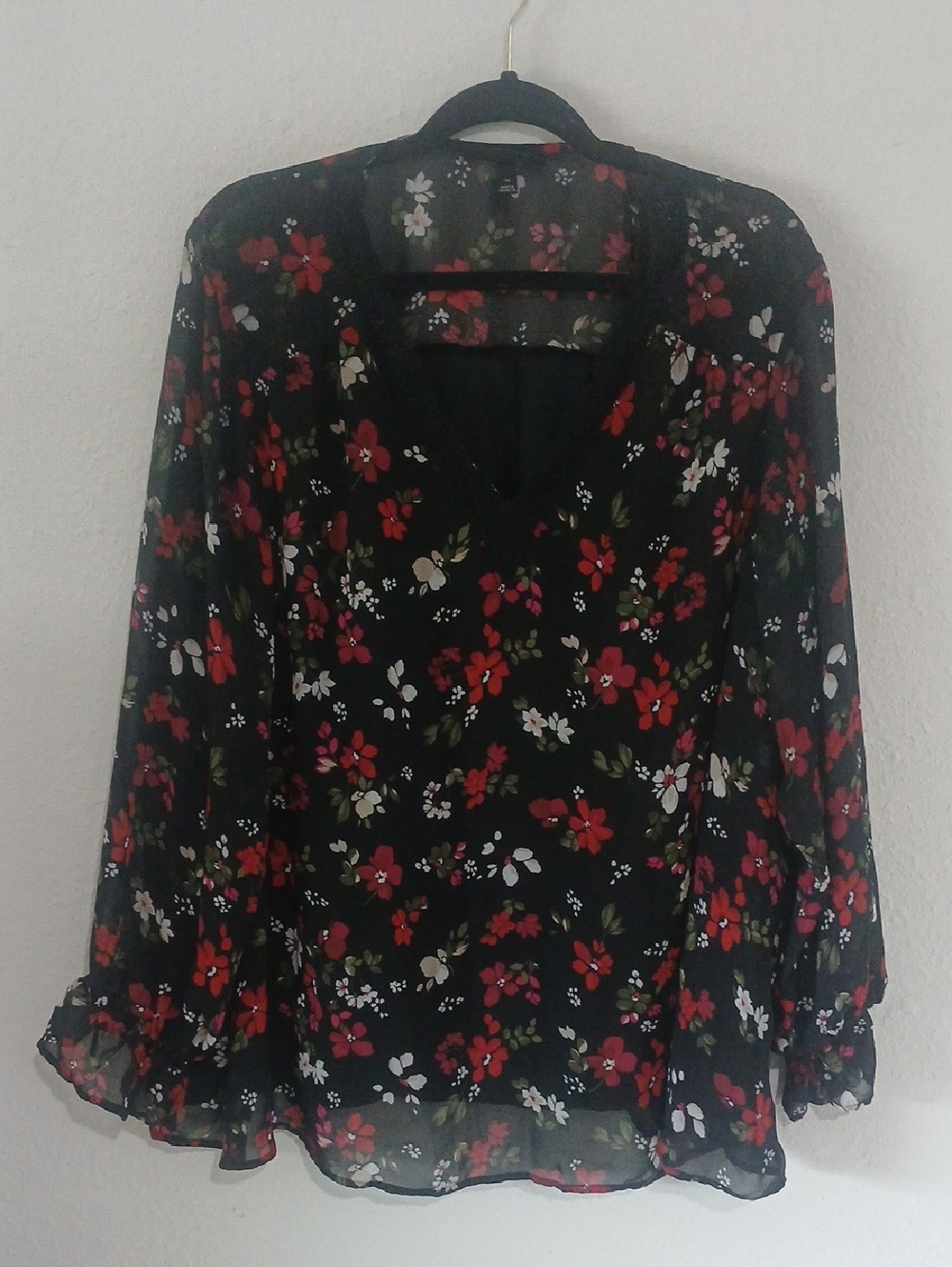 Floral V-Neck Women's Blouse - Black with Red & White Flowers